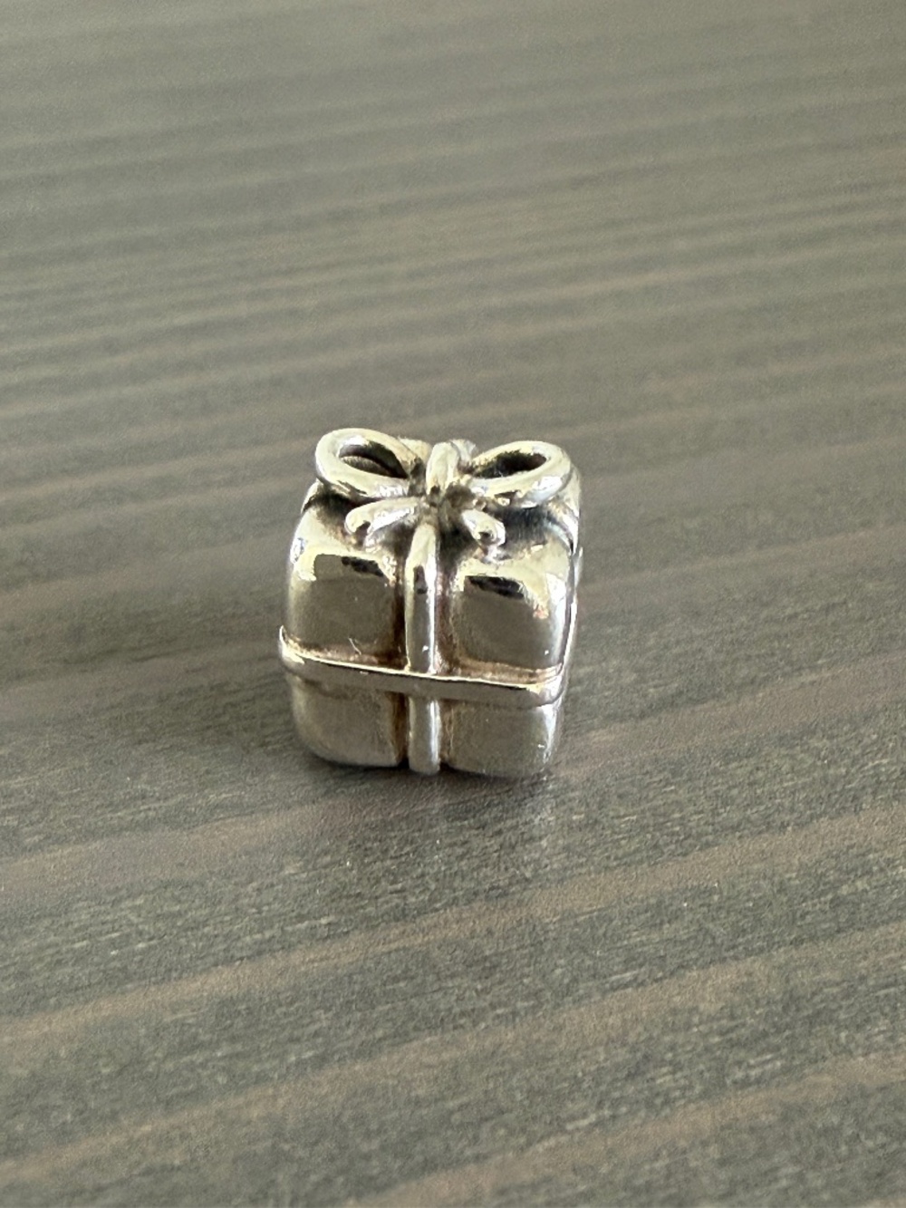 Pandora ALE S925 Sterling Silver Gift Box Charm
